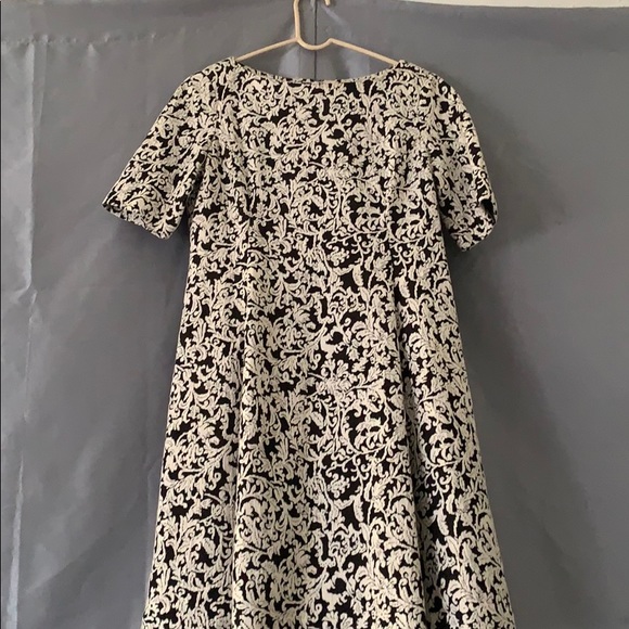 Dress - Picture 1 of 3